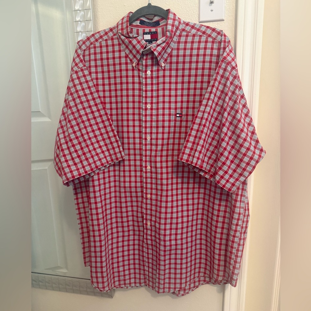 Vintage Tommy Hilfiger Red and White Plaid Short Sleeve Button-Down Shirt - XL